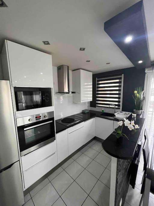 Tres Bel Appartement Entre Paris Et Disneyland Lognes Luaran gambar