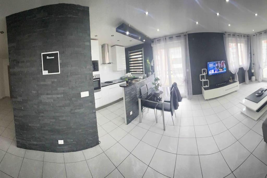 Tres Bel Appartement Entre Paris Et Disneyland Lognes Luaran gambar